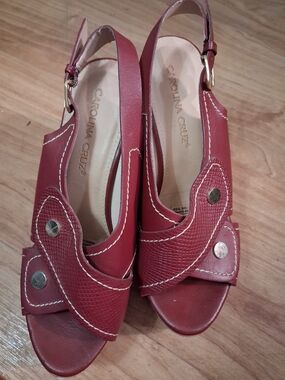 Women’s Red Slingback Sandals